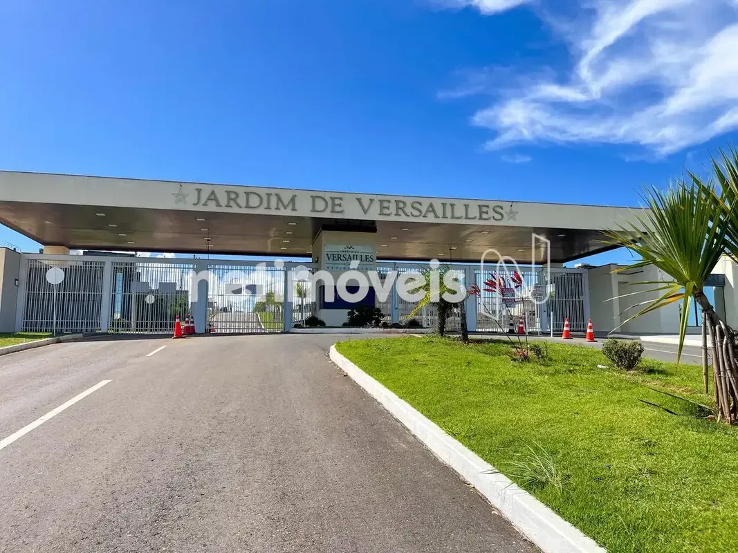 Excelente casa em fase de acabamento na Quadra 9, do Condomínio Residencial Jard...