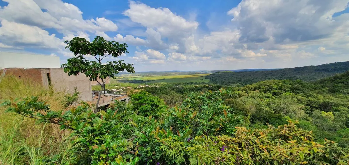 O Residencial Santa Mônica é 100% regularizado, está pronto para a construção e ...