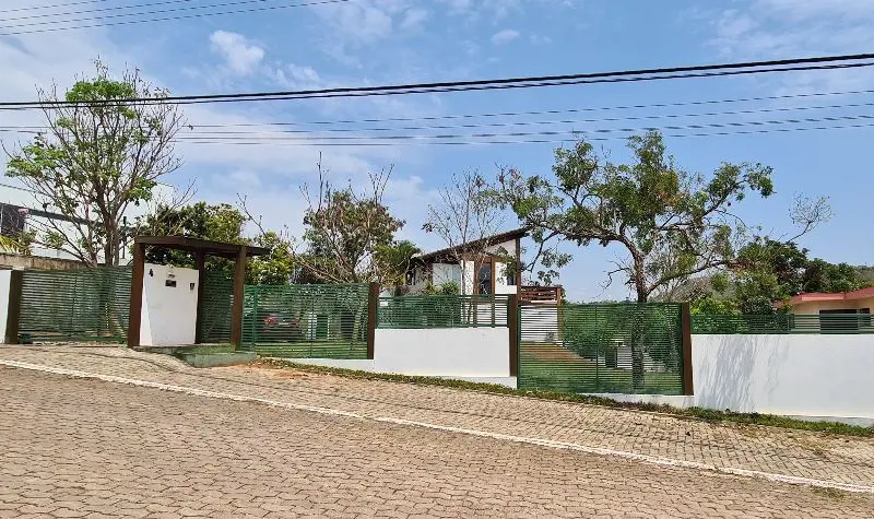 ACCIOLY IMÓVEIS ALUGA: CASA DE 02 QUARTOS COM TRÊS PAVIMENTOS NO CONDOMÍNIO VERD...