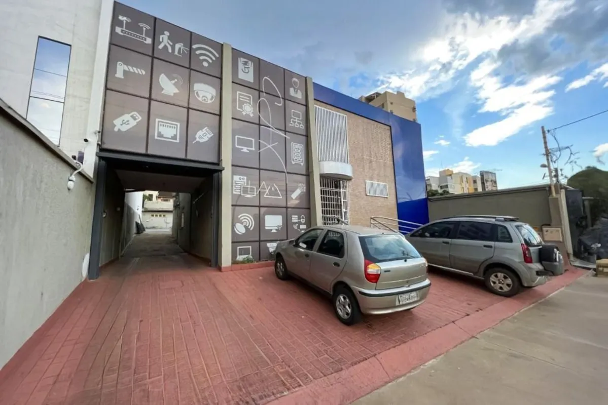 PrÃ©dio de 322 mÂ² Ã  venda por R$ 2.600.000 no Setor Sul ao lado do EstÃ¡dio Se...