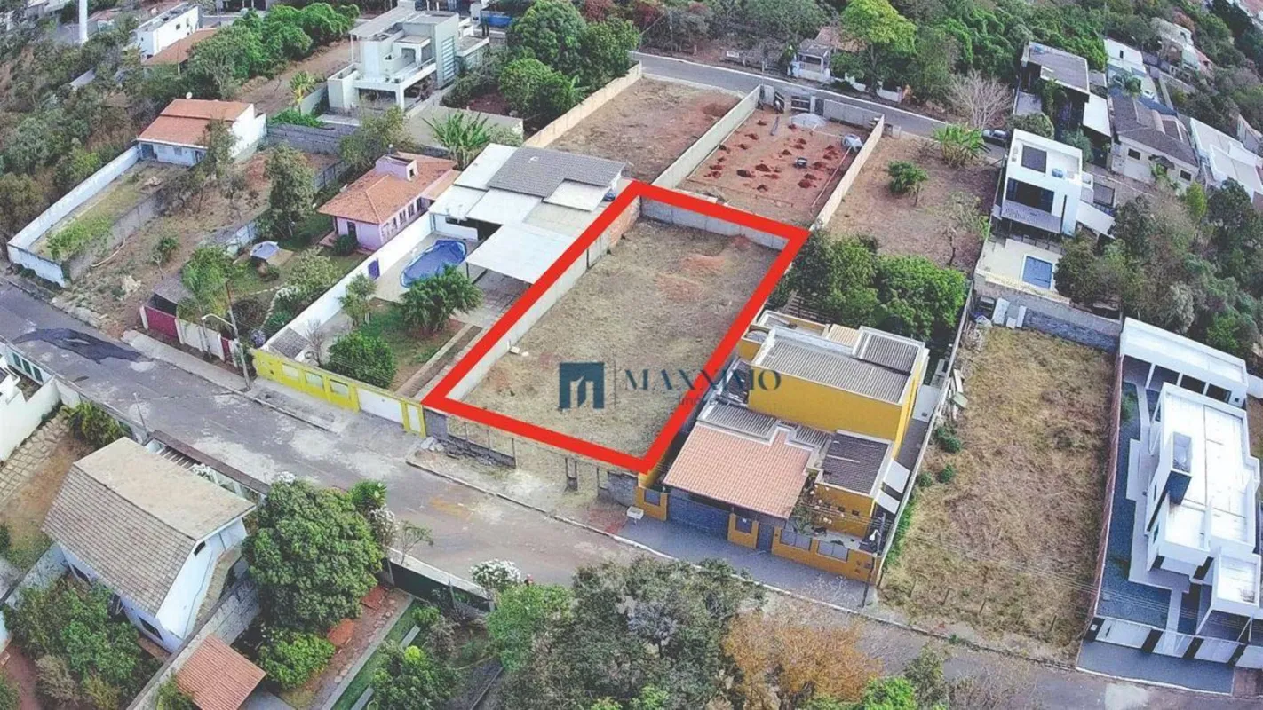 Oportunidade!!Vendo Excelente Terreno/Lote 510 m² no Residencial Chapéu De Pedra...