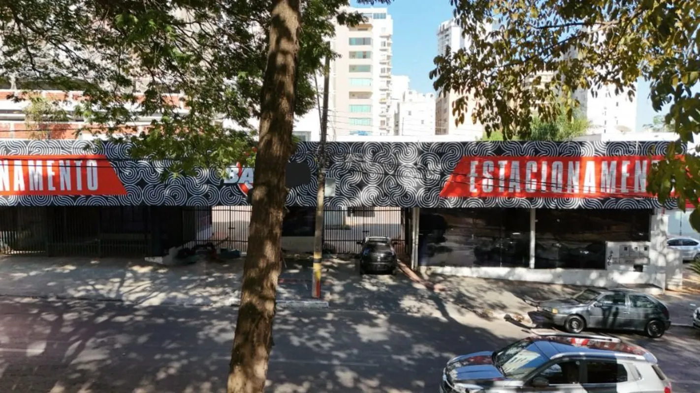 Terreno com localizaÃ§Ã£o privilegiada no Setor Oeste, na Avenida RepÃºblica do ...