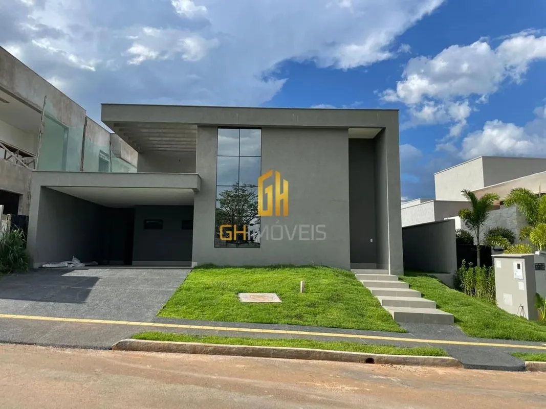 Casa térrea no Portal do Sol Garden, próximo a GO-020, com 444 M² de área total ...