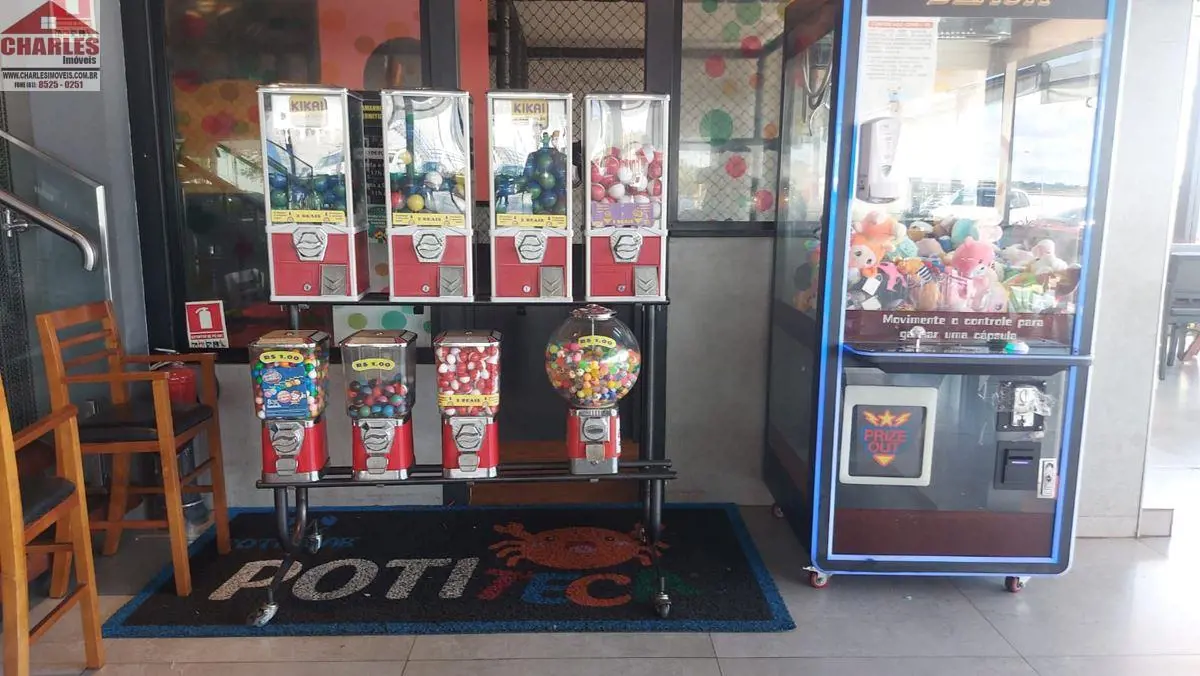 Vendo ROTA de maquinas de Vending Machine São 300 maquinas no DF , todas funcion...