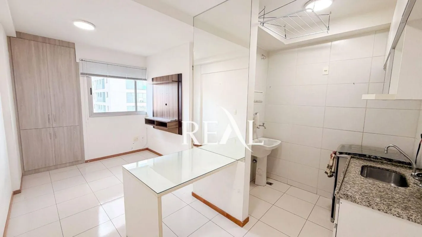 A Imobiliária Real, vencedora do prêmio Top 10 Regiões Nobres, apresenta este ex...