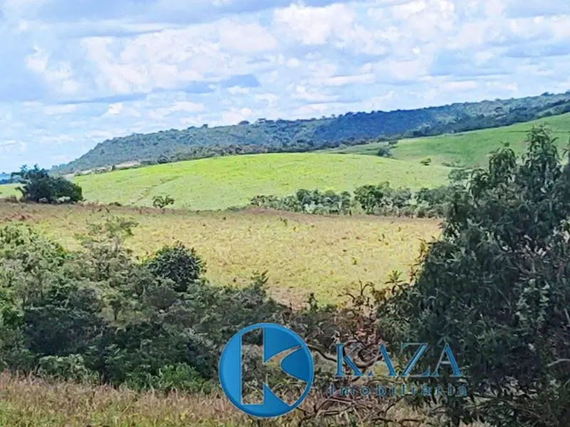 Fazenda em ótima localização há apenas 35 km de Luziânia ? acesso por estrada as...