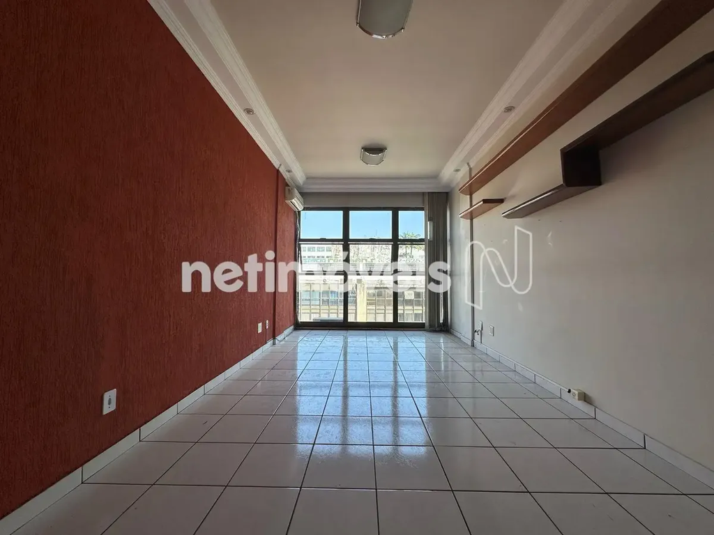 Sala Comercial na SCS Quadra Goiás, Asa Sul – No Coração de Brasília!Sala pronta...