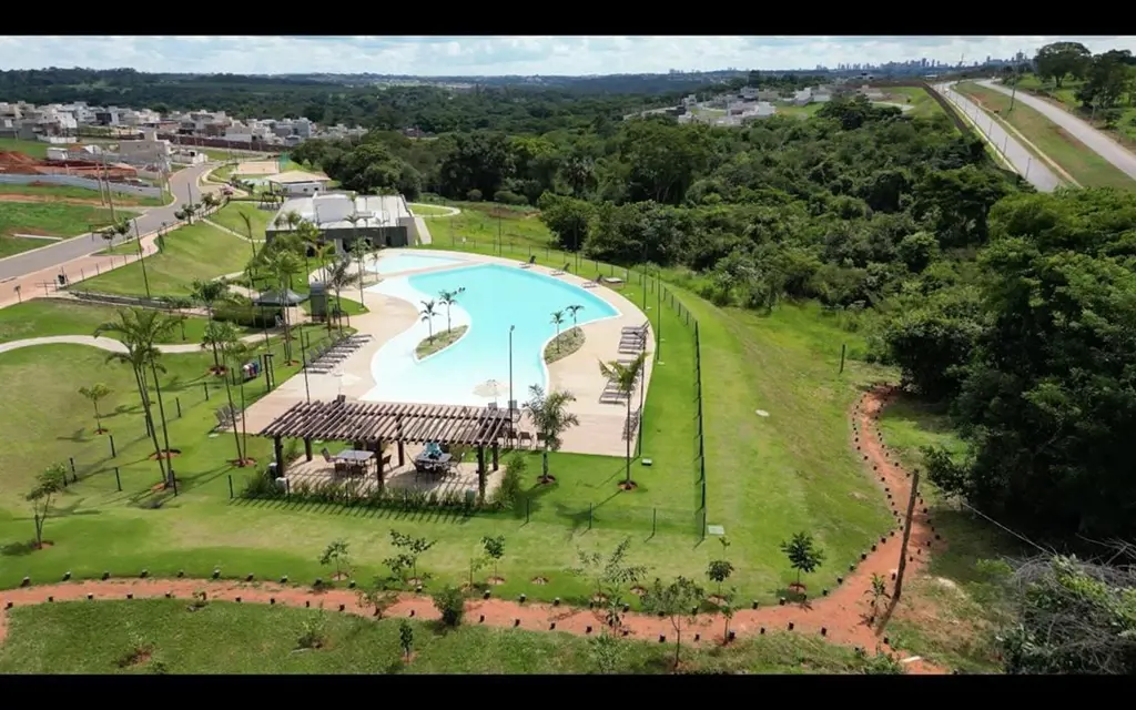 COD U-0010643 - Jardins Parma com as seguintes medidas :Lote de 267,98 M² frente...