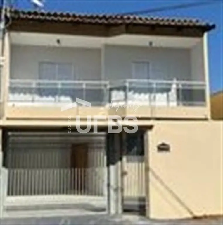 COD U-0012576 - Sobrado espaçoso e completo no Jardim América, Goiânia!Desfrute ...