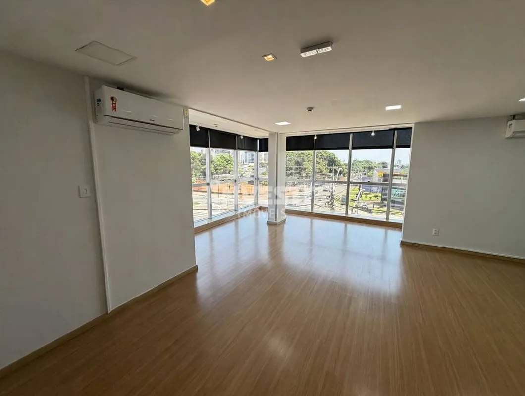 Instale sua empresa em um dos endereços mais valorizados e prestigiados de Goiân...