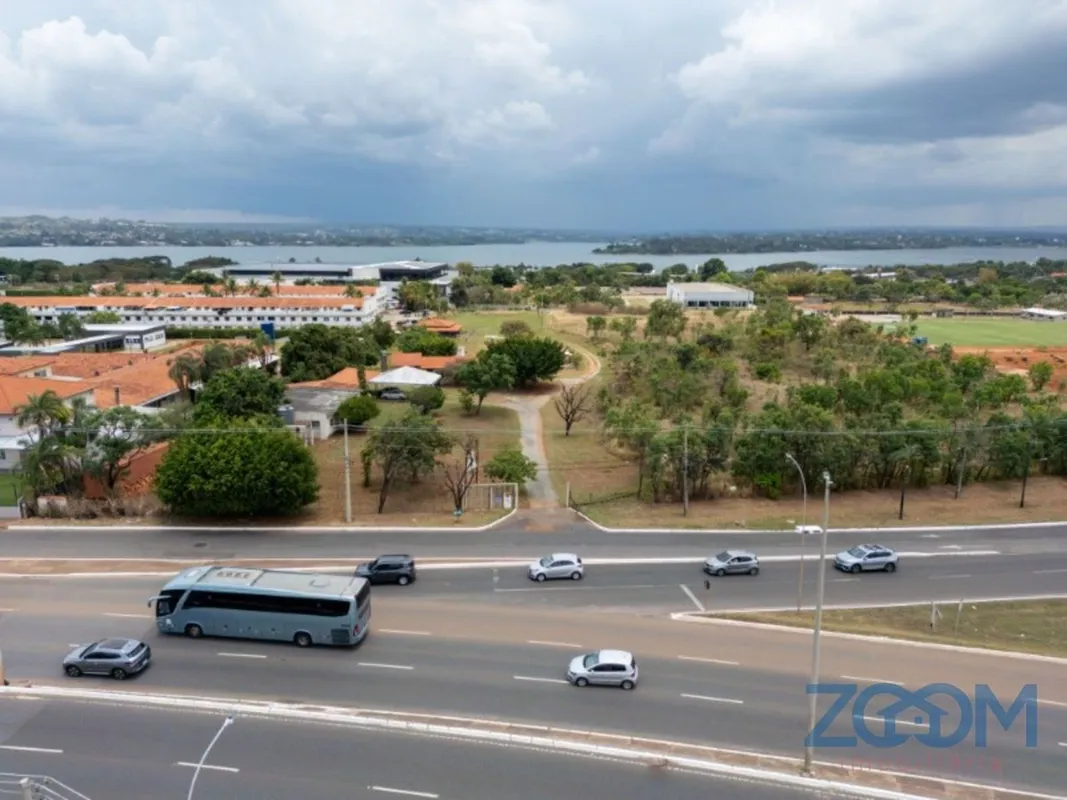 EXCELENTE LOTE COMERCIAL À VENDA NO SETOR DE CLUBES SUL - BRASÍLIA-DFEndereço: S...
