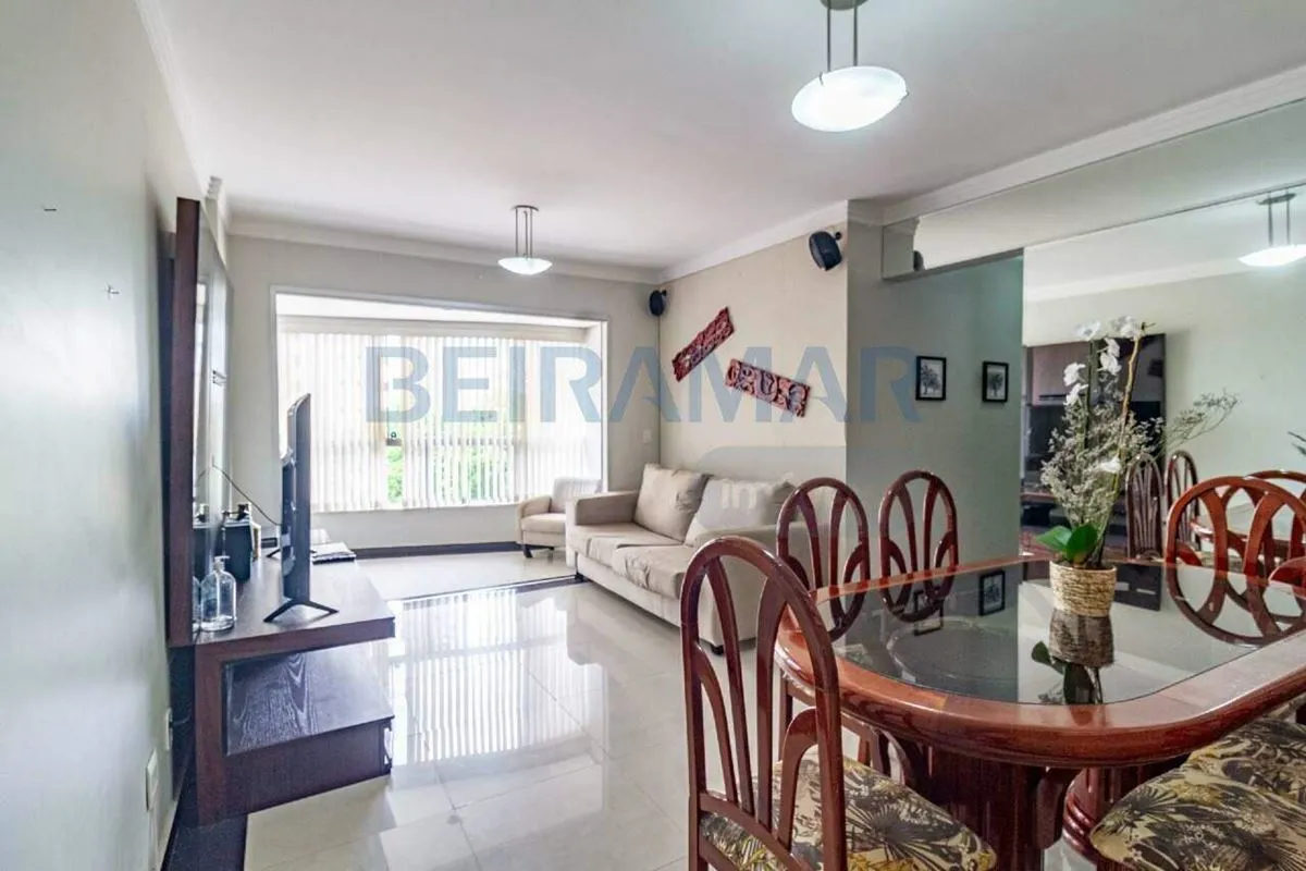 Espaço, conforto e uma vista incrível para a Praça Perdiz! Apartamento com 2 qua...