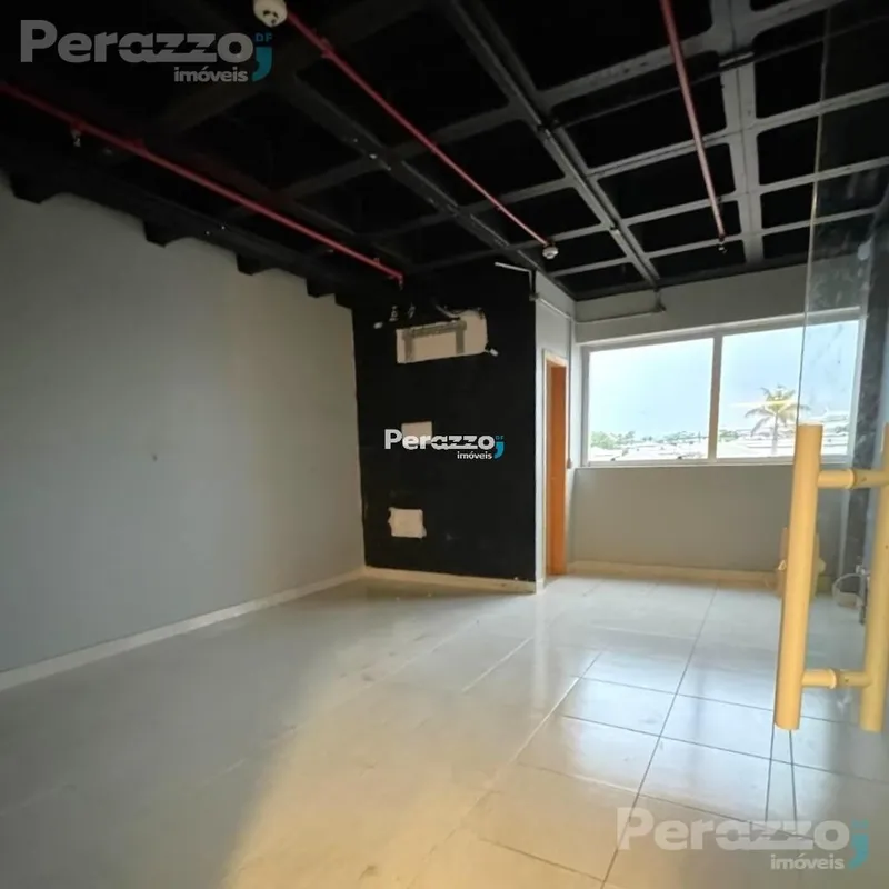 Excelente Sala Comercial no Edifício Jardim Acrópolis por R$ 1.982,88 2 Meses de...