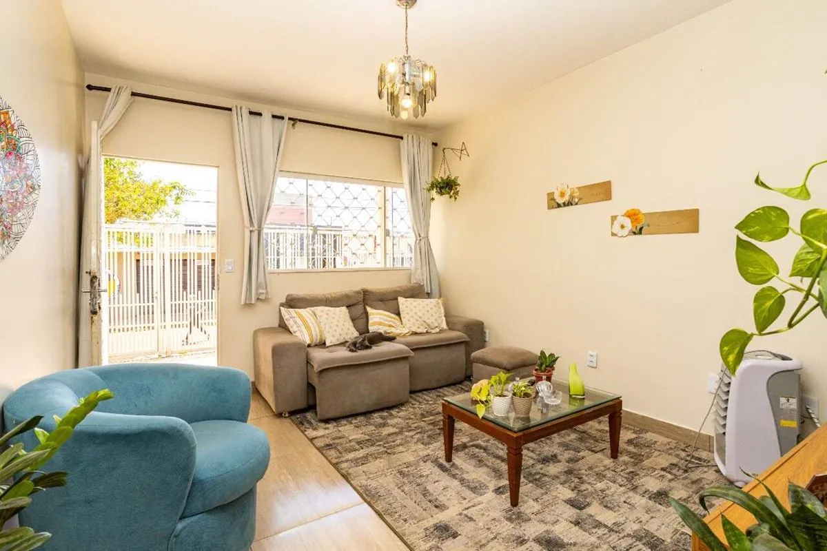 Excelente Oportunidade: Casa à Venda em Ceilândia Sul!Características do Imóvel:...