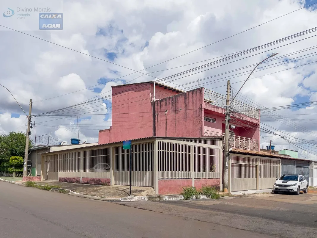Investimento garantido!Casa a venda em Ceilândia Norte. Renda consolidada.Constr...