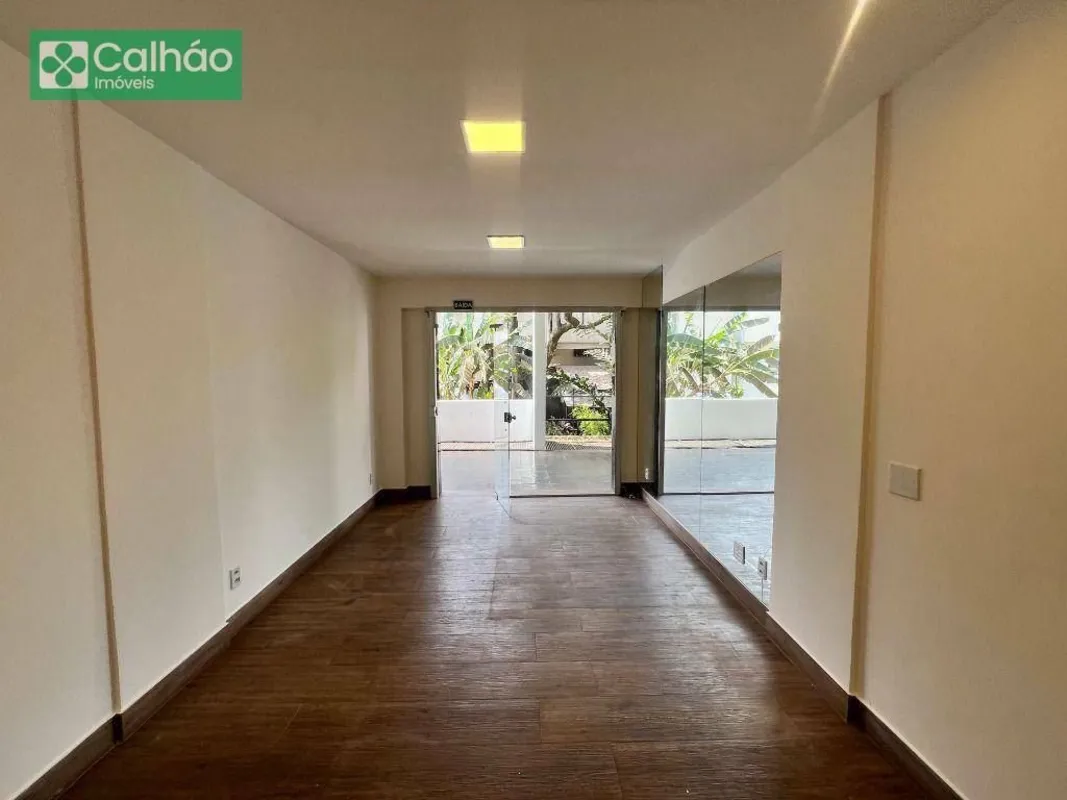 LOJA COMERCIAL PARA LOCAÇÃO EDIFÍCIO ANTARES | ASA NORTE Endereço: CLN 203 Bloco...