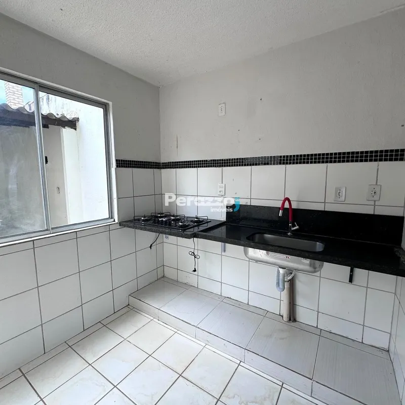  QC 06 | Casa com 03 quartos, sendo 01 suíte | por R$ 3.500,00Casa espaçosa com ...