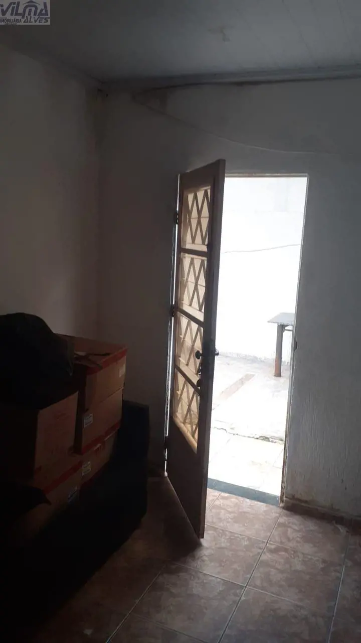 VILMA ALVES IMOBILIÁRIA VENDE ESSE IMÓVEL COM 3 KITNETES!!!APROVEITE INVESTIDOR ...