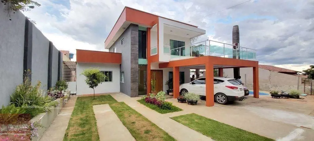Sobrado com 3 suítes no Residencial Van Gogh - Quadra 10 Conjunto 17 SHVPPróximo...