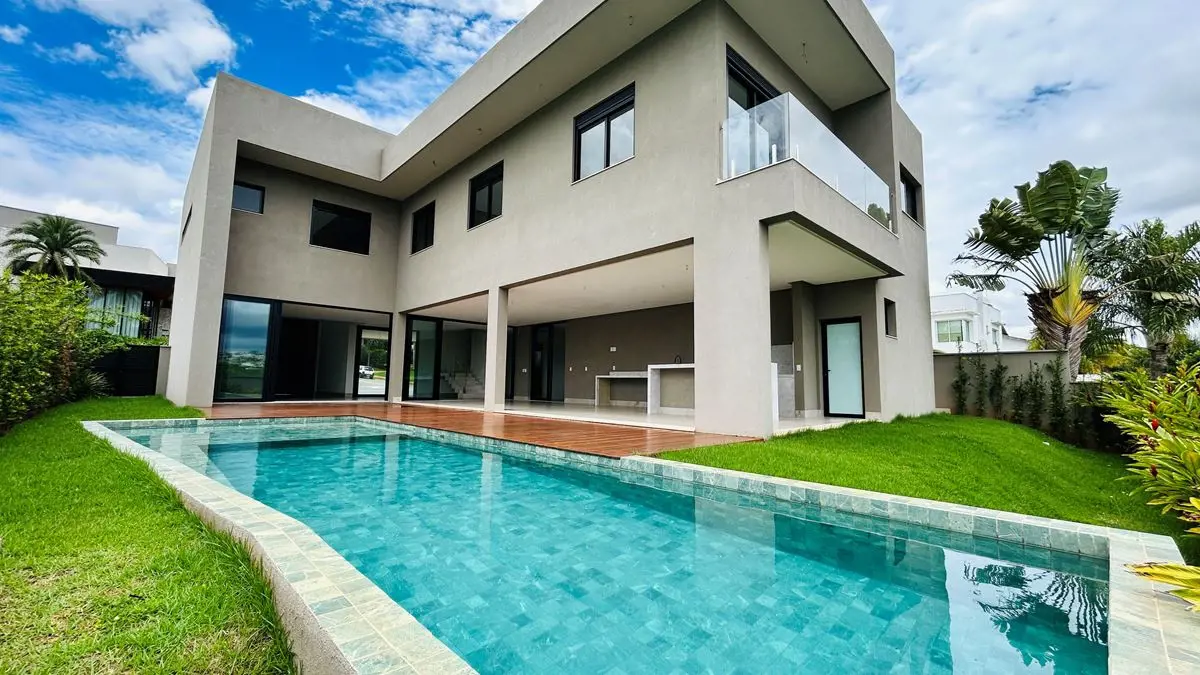 SOBRADO ALPHAVILLE GOIÁS -VALOR R$ 6.500.000,00- LOTE 631,85 M2 ;-ÁREA CONSTRUÍD...