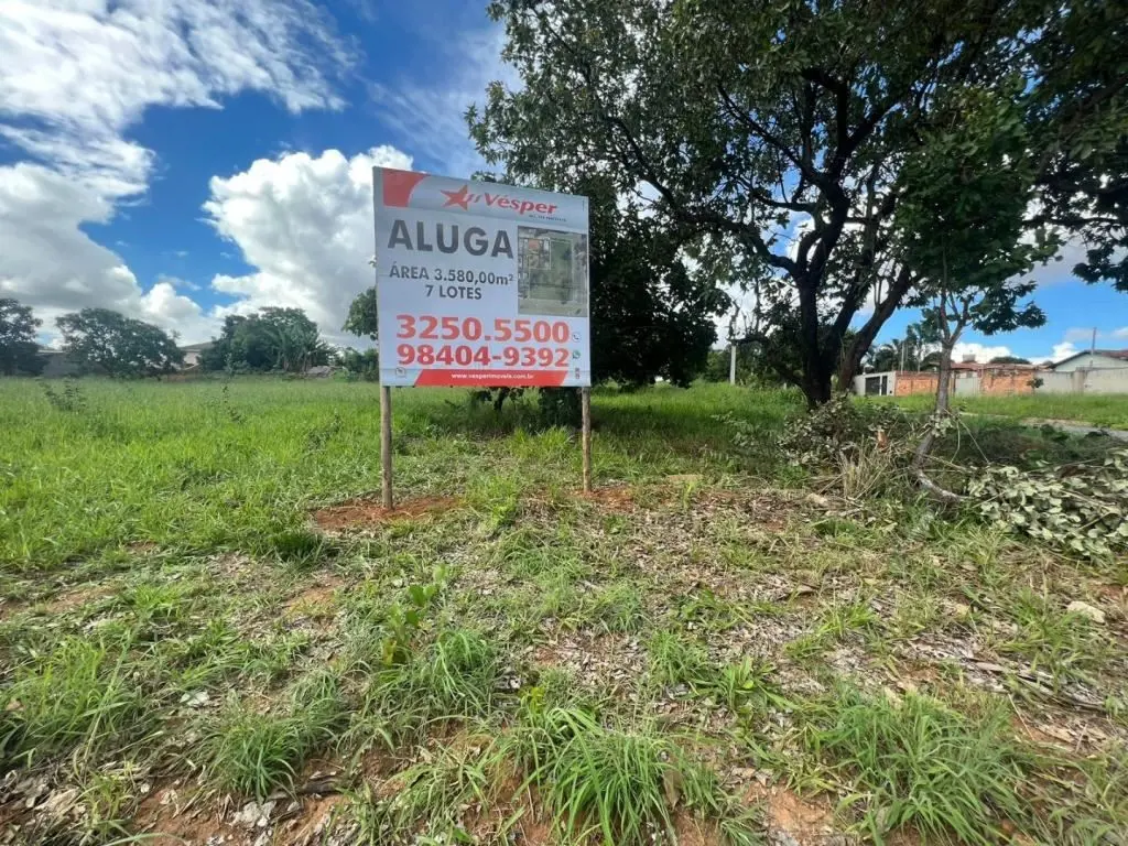 Área composta por 7 lotes sendo do lote 01 ao 07 totalizando uma área de 3.583,5...