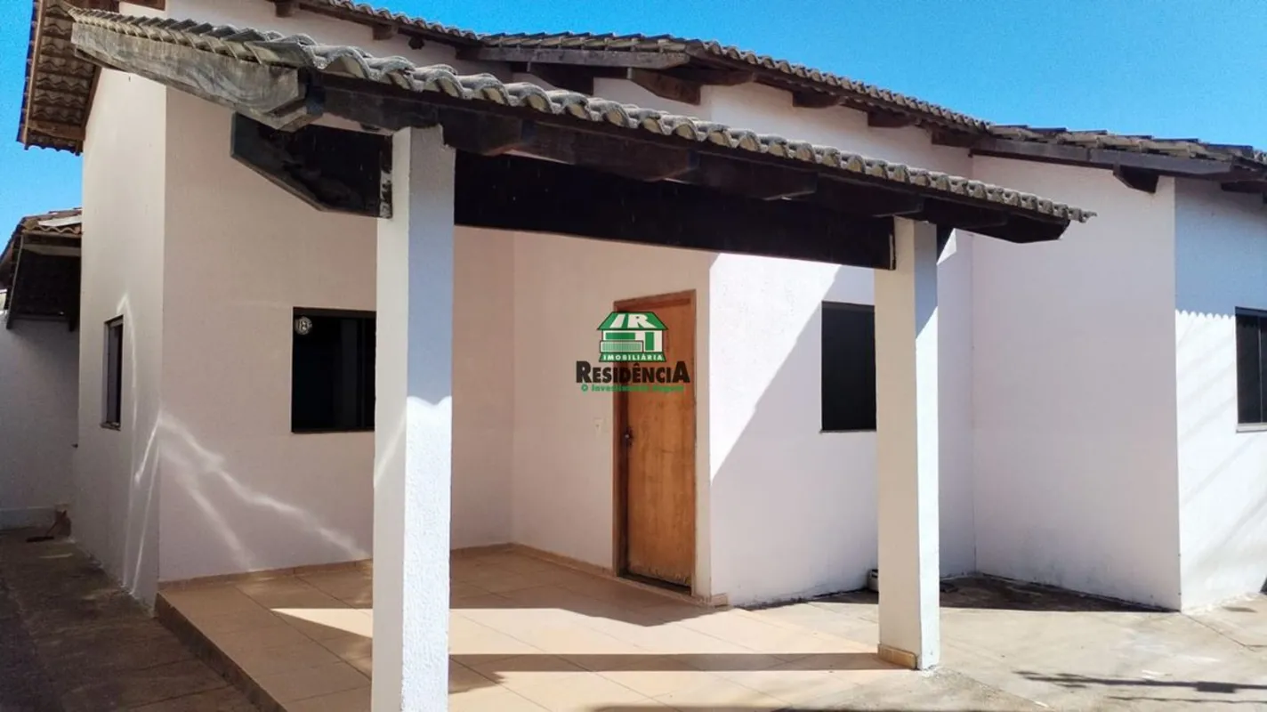 Casa contendo:- 3 quartos sendo 1 suíte- Sala- Cozinha - Banheiro social- Lavand...