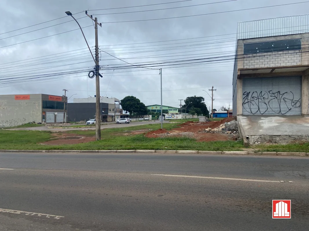 Oportunidade Única de Investimento!Terreno de Esquina – Regularizado, Quitado e ...