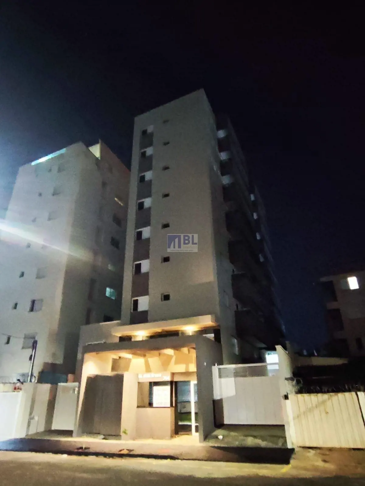 APARTAMENTO DE TRÊS QUARTOS E UMA SUÍTE DISPONÍVEL PARA VENDA, RESIDENCIAL AREIA...
