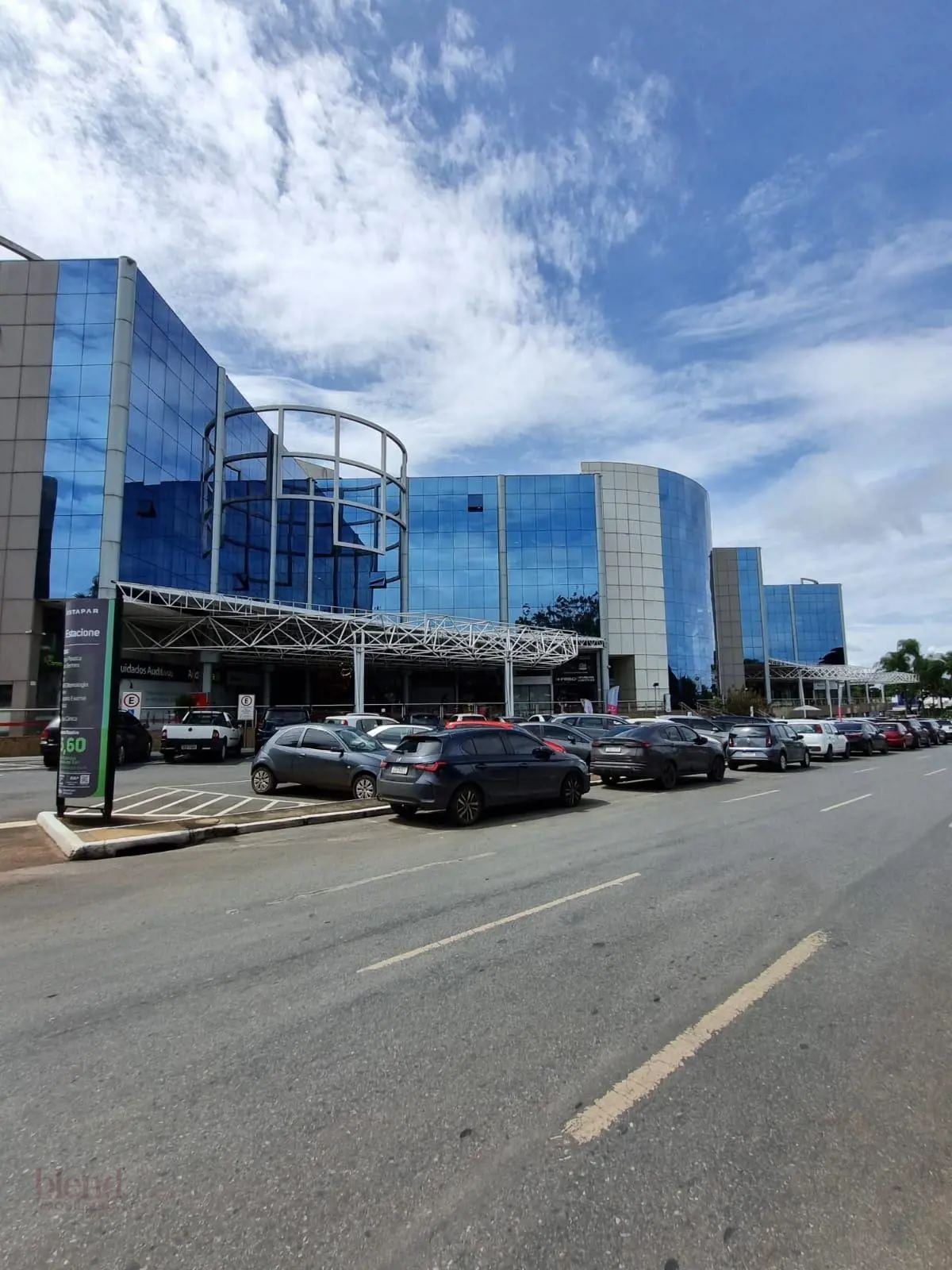 Oportunidade para Investidor – Loja Comercial no Edifício Via Brasil | Asa Sul –...