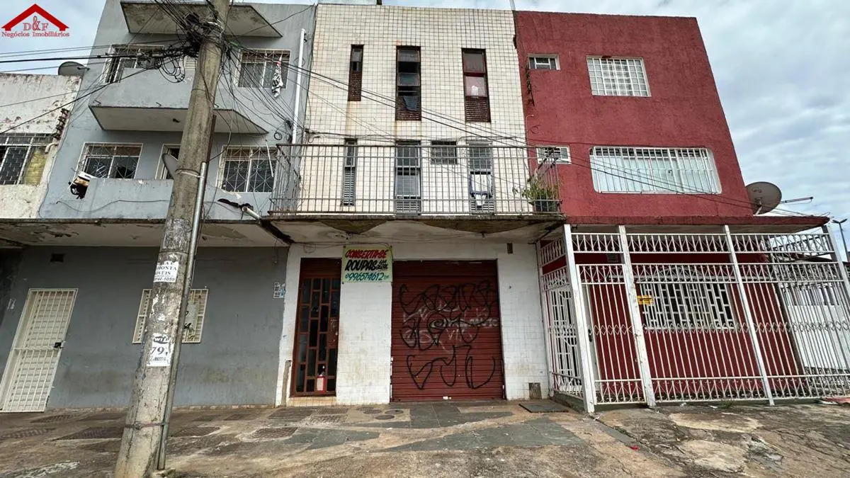 VENDE-SE EXCELENTE PRÉDIO COMERCIAL/RESIDENCIAL COM 150M2 POR R$ 180.000,00 (DUZ...