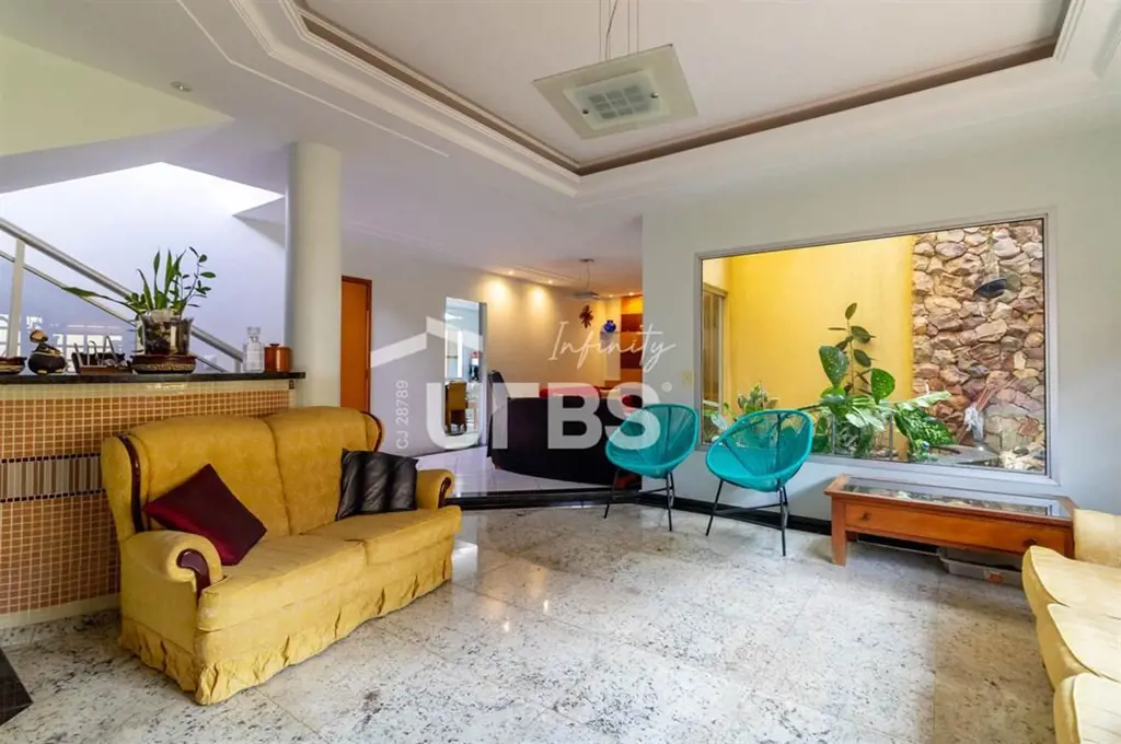 COD U-0013998 - SOBRADO COM 5 SUÍTES E 407 M² EM SANTA GENOVEVAUma excelente opo...