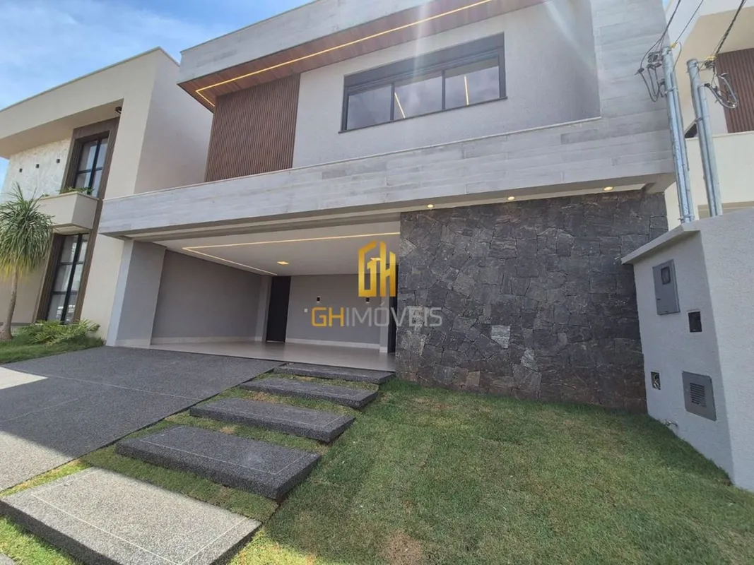 Lindo sobrado com 4 suítes em condomínio fechado O sobrado possui:4 suítes Sala ...