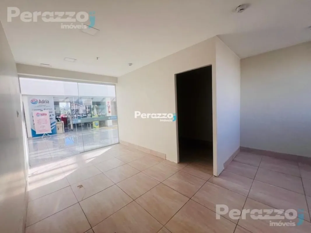 Excelente Sala Comercial no Edifício Jardim Acrópolis por R$ 1.982,88 2 Meses de...