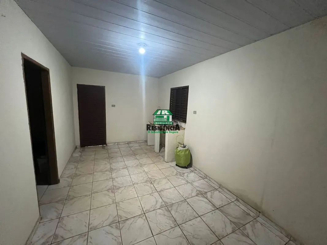 Casa contendo:- 3 quartos- Sala- Cozinha- Banheiro social- Garagem- Quintal- Nao...
