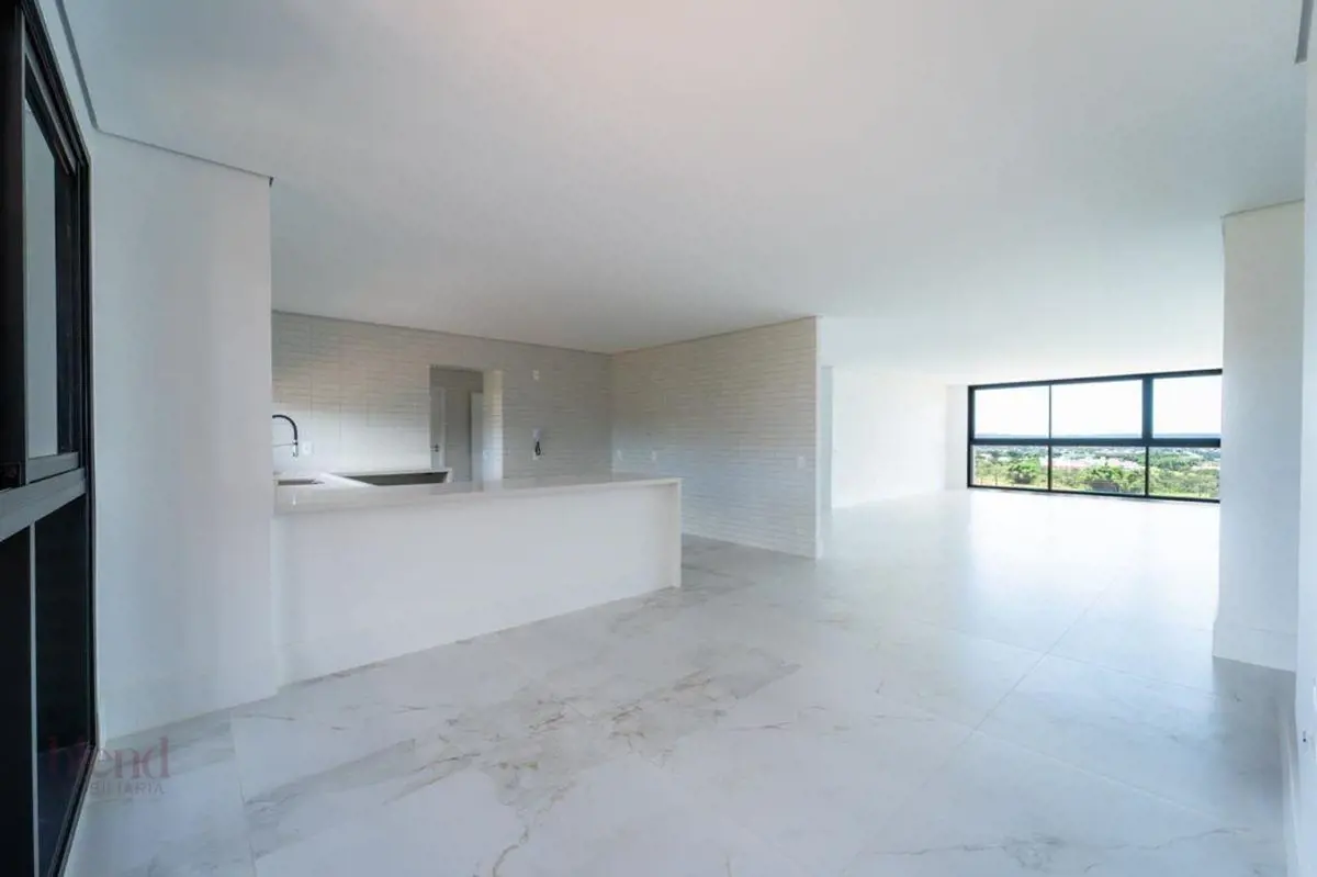 Apartamento de Alto Padrão com 290m² | 4 Suítes | Vista Permanente para o Parque...