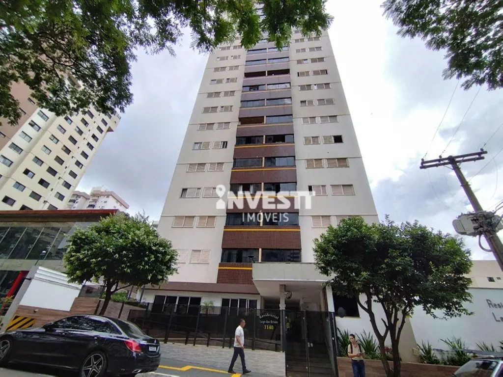 Cód. 621774Apartamento no setor Bueno com 3 quartos sendo 1 suíte e 1 home offic...
