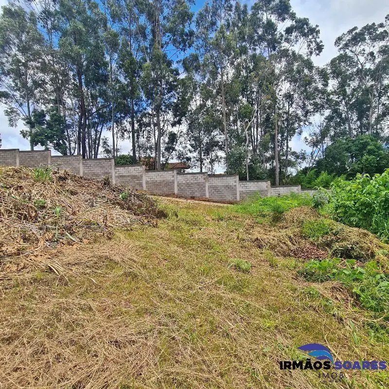Lote dentro de condomínio com 373 m² 11m² de frente por 33m² Lateral.Condômino a...