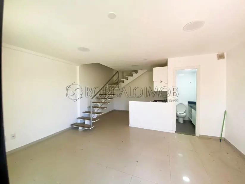 VILLA151021 - Última atualização: 06/06/26 23:30Sala comercial duplex com 1 banh...