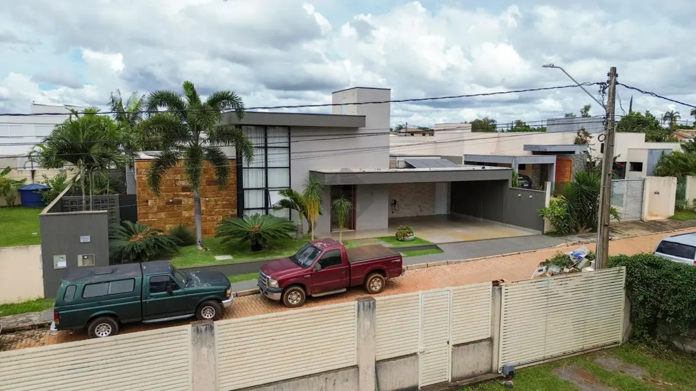 ELDORADO IMOBILIÁRIA VENDEMaravilhosa Casa no Condomínio Estância Quintas da Alv...