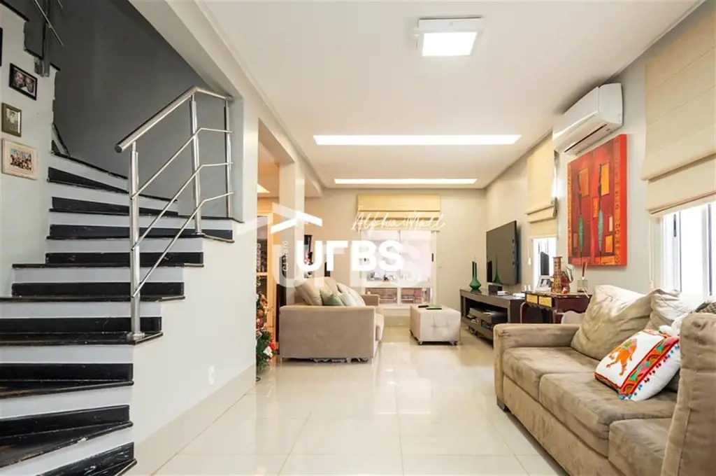 COD U-0019840 - Sobrado Housing Flamboyant Aconchegante sobrado no condomínio Ho...
