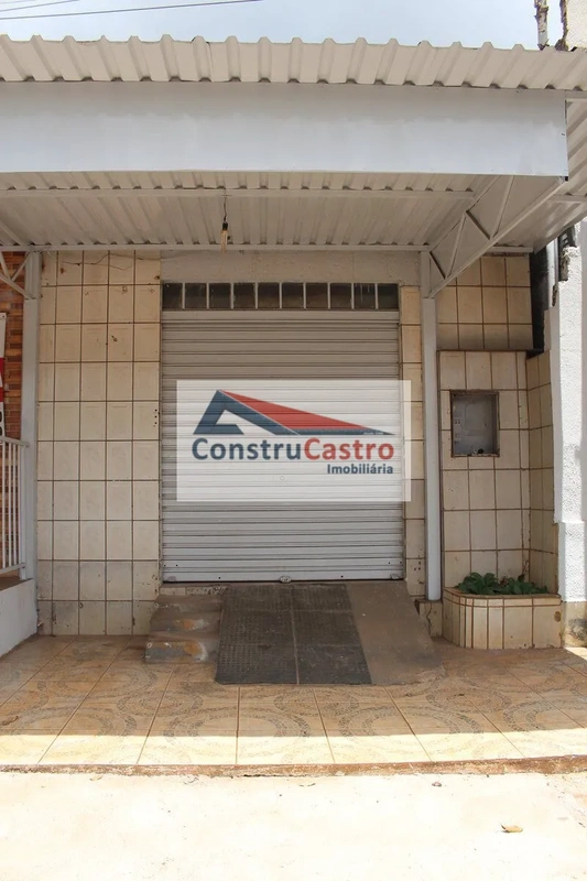 O imóvel ideal você encontra aqui!SALA COM 60 m², BANHEIRO SOCIAL, ESCRITÓRIO.Pa...