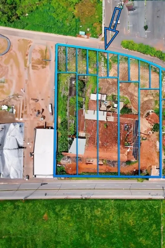 Excelente oportunidade para aquisiÃ§Ã£o de um lote comercial no bairro Polo Indu...