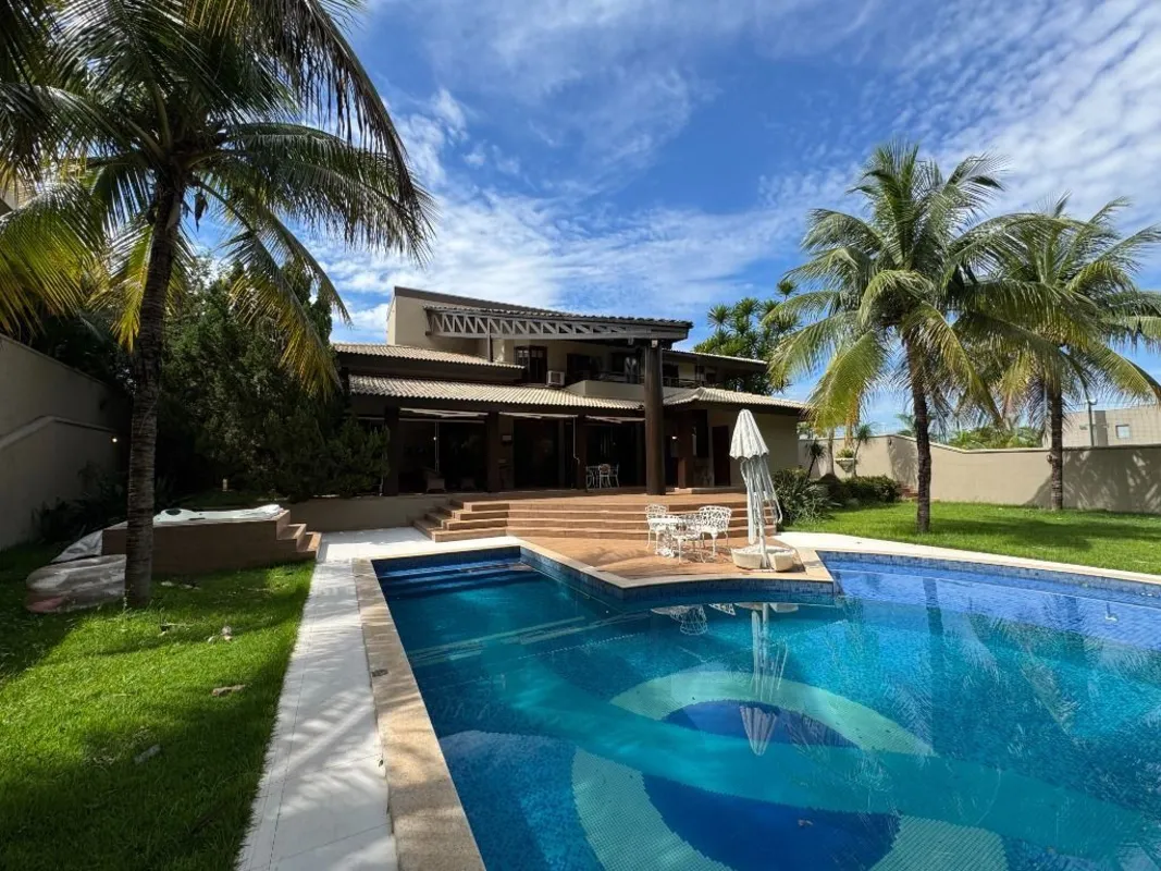 Sobrado com 04 suÃ­tes Ã  venda, 650 mÂ² no Alphaville Flamboyant Residencial Cr...