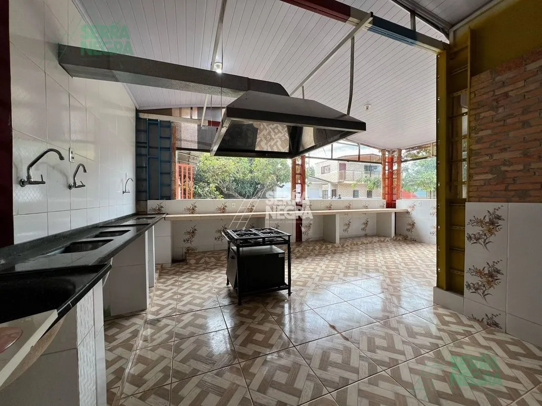 Excelente imóvel comercial em área rural, localizado no centro de Monte Alto em ...