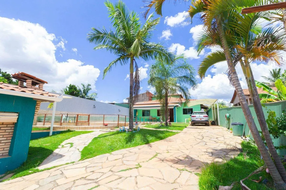Colônia Agrícola Samambaia - Vicente Pires. Lote 500m² escriturada. Casa espaços...