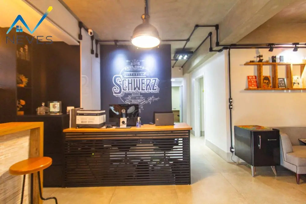 Loja mobiliada e decorada pronta para consultório, com 76,59 m2 na CLN 211 Bloco...