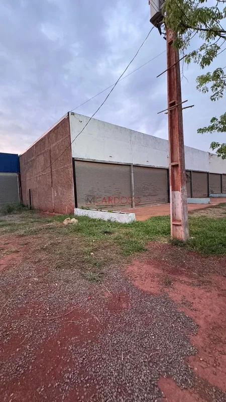 GALPÃO COMERCIAL À VENDA – RUA 04 - 26 DE SETEMBRO -TAGUATINGA NORTE/DF?Uma opor...