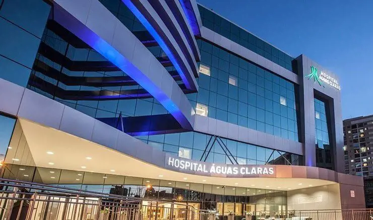HOSPITAL BRASÍLIA DE ÁGUAS CLARAS - SALA 1111Sala de 38,5m² A sala conta com 02 ...