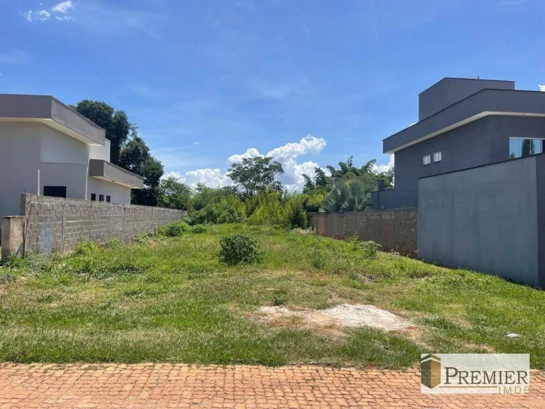 Condomínio Residencial Olivas: O lote perfeito para a casa dos seus sonhos!Apres...