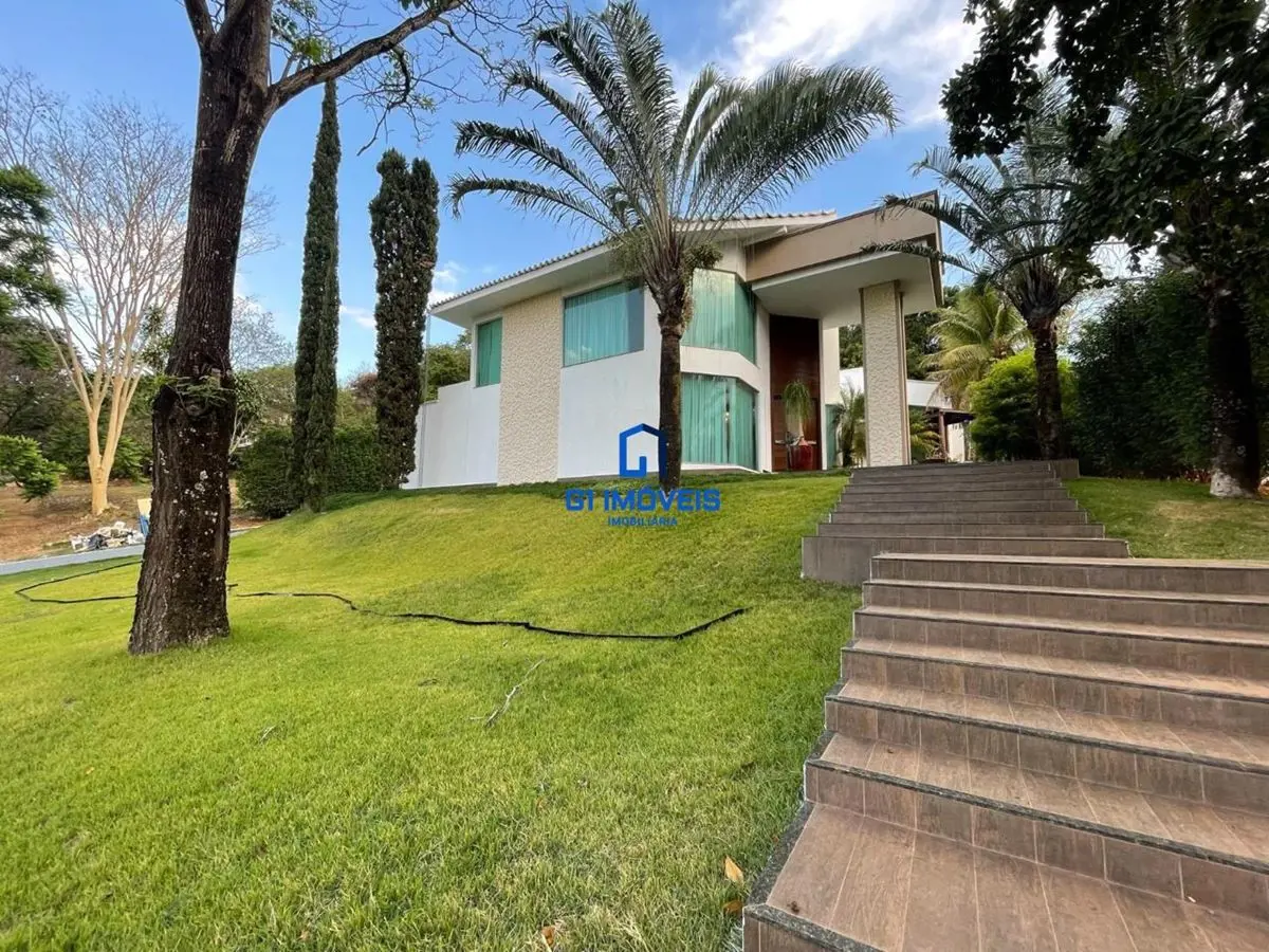 Oportunidade Imperdível no Aldeia do Vale! - Área Total: 1400m² - Área Construíd...